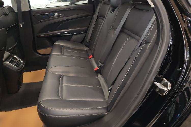 Used Ford Taurus 2018 EcoBoost 245 Fashion Edition China V Standard Left Rear Seat