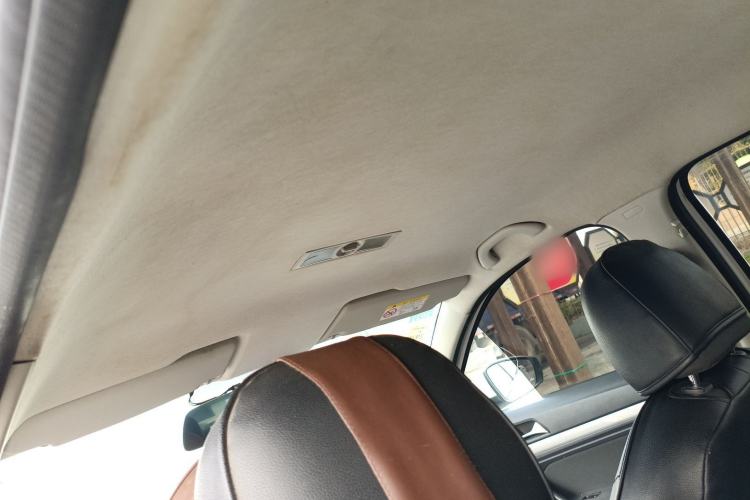 Used Volkswagen Lavida 2017 1.6L Manual Fashion Edition
