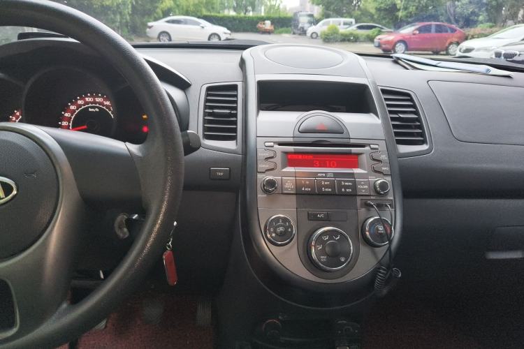 Used Kia Soul 2010 1.6L MT GL
