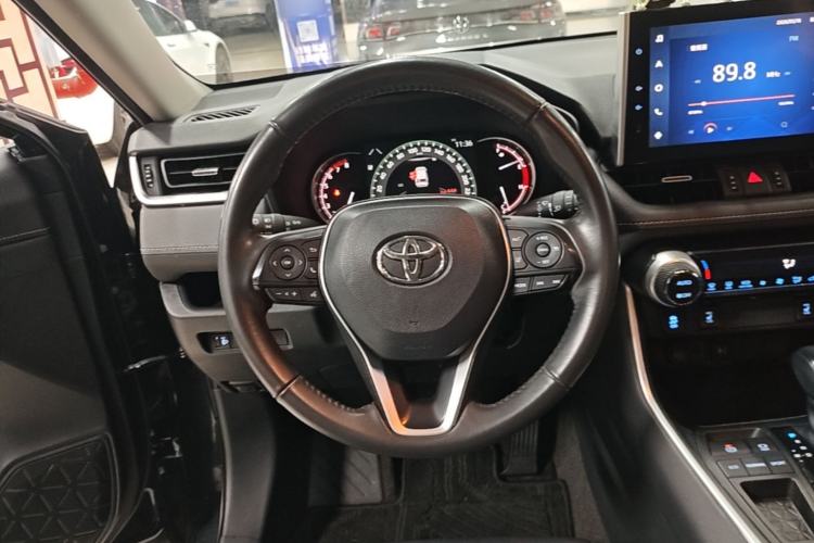 Used Toyota RAV4 2021 2.0L CVT Two-Wheel Drive Fashion PLUS Edition
