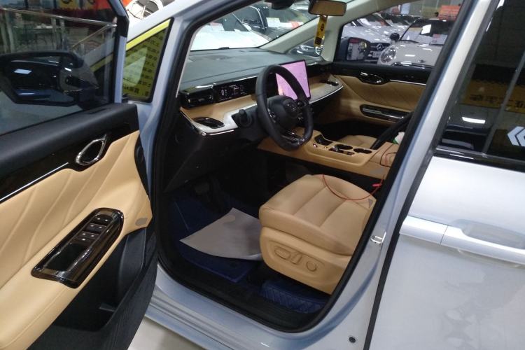 Used GAC Trumpchi E8 New Energy 2024 150km MAX+