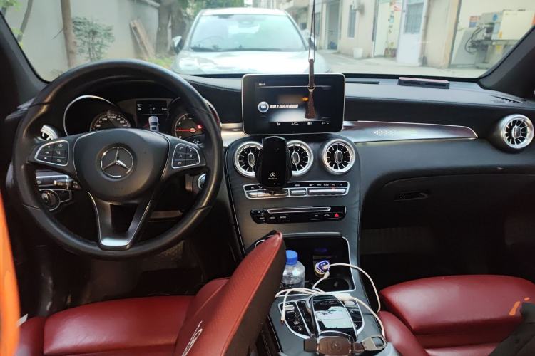 Used Mercedes-Benz GLC Coupe 2017 GLC 300 4MATIC Coupe SUV