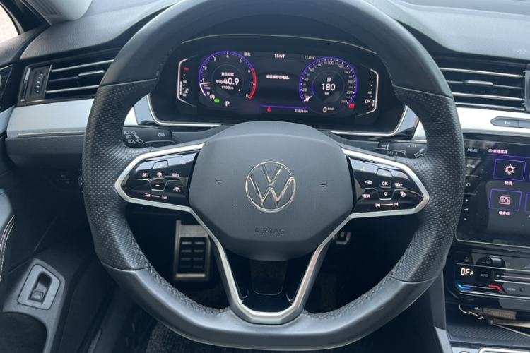 Used Volkswagen Magotan 2023 2 Million Units Commemorative Edition 330TSI DSG Luxury Version