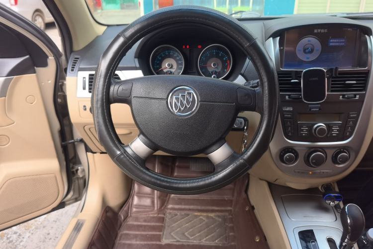 Used Buick Excelle 2013 1.5L Automatic Classic Model
