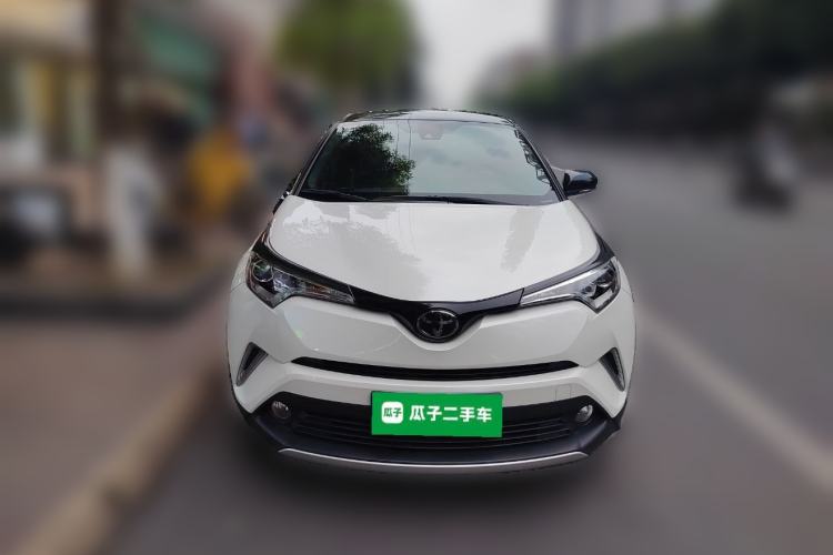 Used Toyota IZOA 2018 2.0L Yichi Edition China V Standard