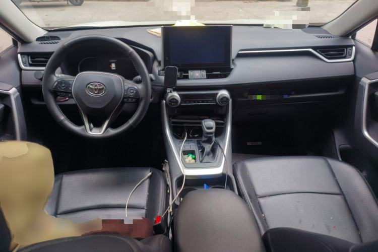 Used Toyota RAV4 2022 2.0L CVT Two-Wheel Drive Fashion Edition