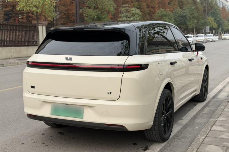 Used Li Auto L7 2023 Air model