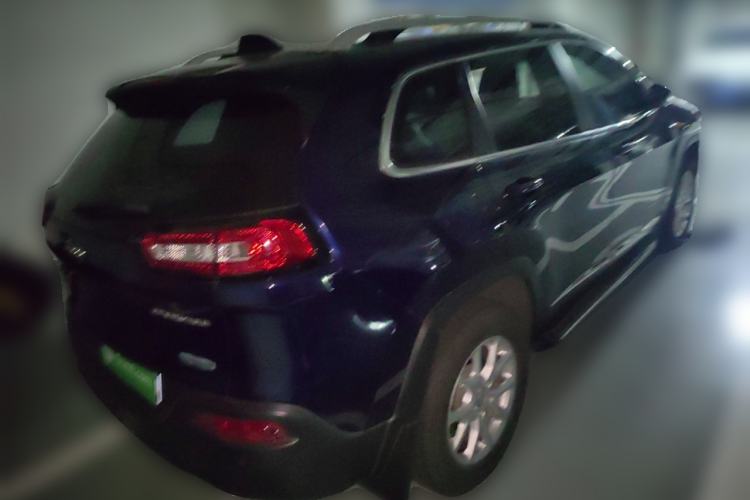 Used Jeep Cherokee 2016 2.4L Professional Smart Version Rear Right 45 Deg