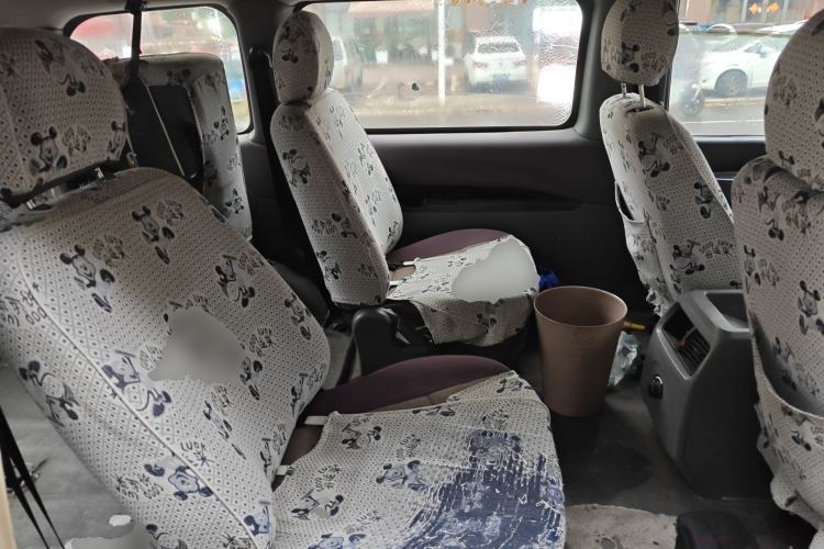 Used FORTHING Lingzhi 2013 M3 1.6L 7-Seater Comfort Model