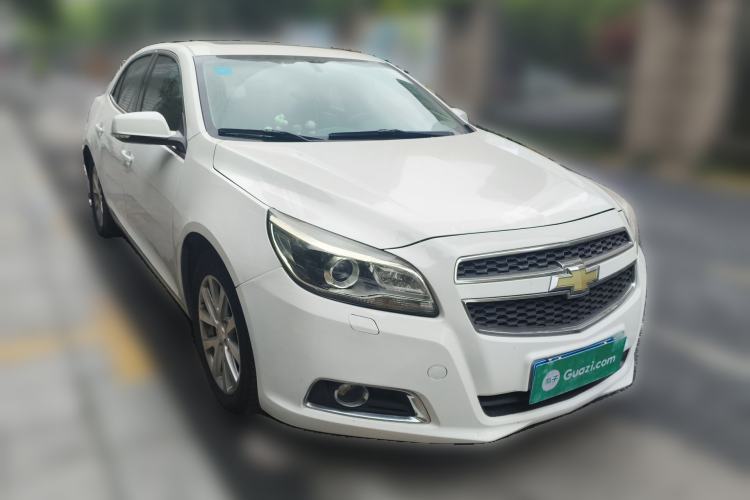 Used Chevrolet Malibu 2014 2.0L Automatic Luxury Edition Front Right 45 Deg