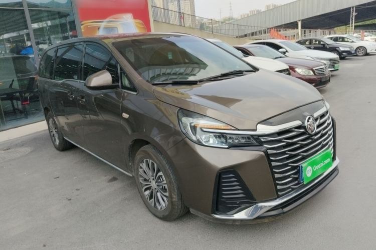 Used Buick GL8 2023 Land Executive Class Smart Enjoyment Model Front Right 45 Deg