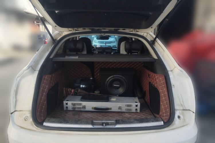 Used Zotye SR7 2016 1.5T CVT Cube Heart Edition China V Standard