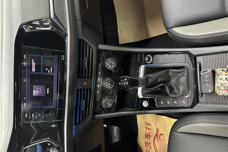 Used Volkswagen Sagitar 2021 280TSI DSG Excellence Edition
