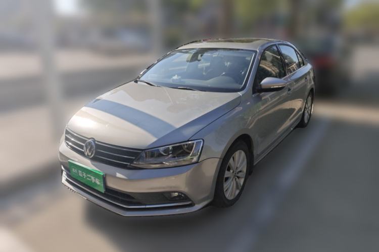 Used Volkswagen Sagitar 2015 230TSI Automatic Comfort Version