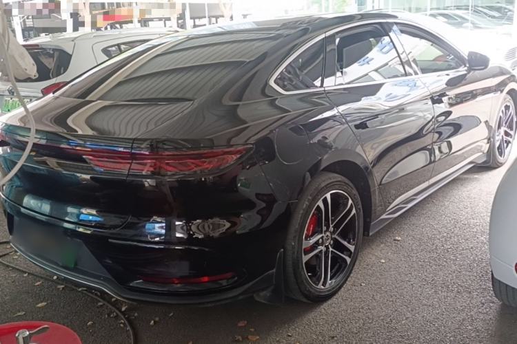 Used BYD Han 2023 EV Champion Edition 605KM Front-Drive Premium Model
