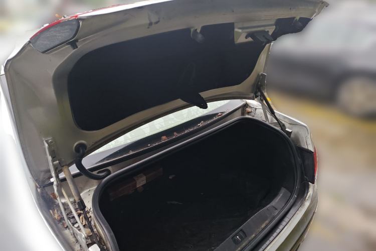 Used Peugeot 408 2011 1.6L Manual Comfort Edition