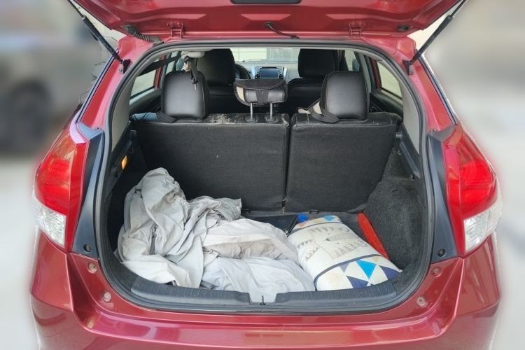 Used Toyota YARiS L Zhi Xuan 2014 1.3E Automatic Charm Edition
