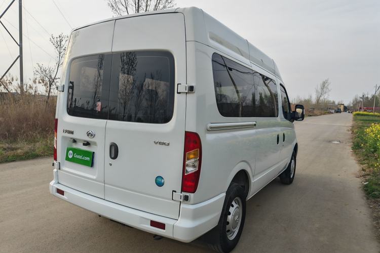 Used SAIC MAXUS Xintu V80 2021 2.0T Manual Classic Aoyuntong Short Wheelbase Mid-Height 7/8/9-Seater