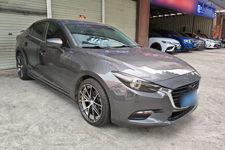 Used Mazda 3 Axela 2017 Sedan 1.5L Automatic Comfort Model Emission Standard China V Front Right 45 Deg