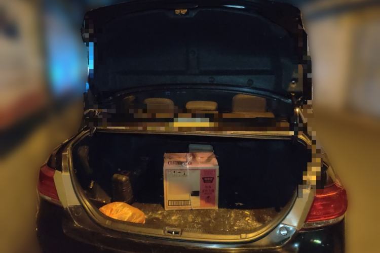 Used Toyota Camry 2012 200E Classic Elite Edition Trunk