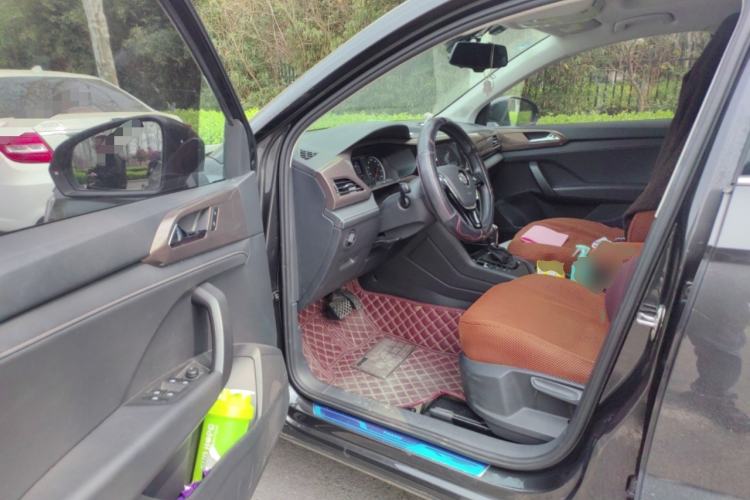 Used Volkswagen Tharu 2019 280TSI Two-Wheel Drive Luxury Version China VI Standard Driver Seat