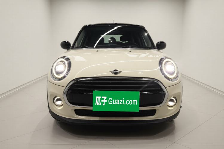 Used MINI MINI 2021 1.5T COOPER Classic Edition Five-Door Version
