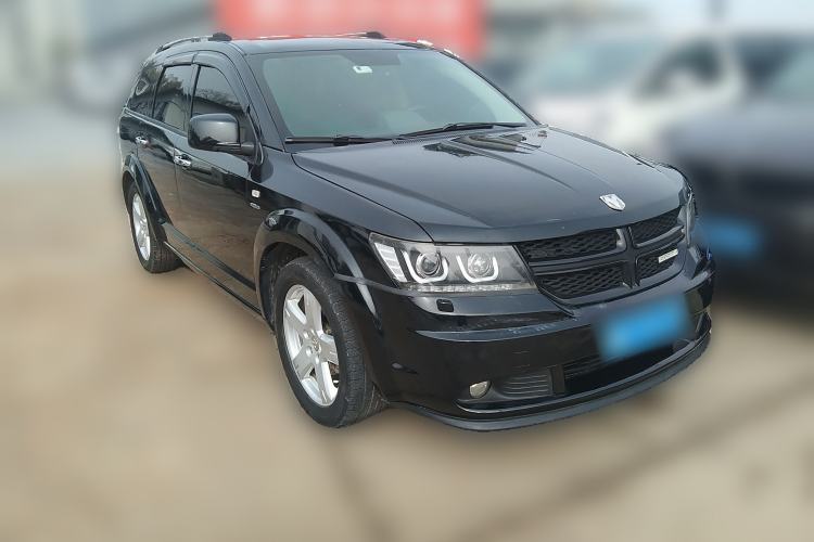 Used Dodge Journey 2011 2.7 Luxury Navigation Edition Front Right 45 Deg