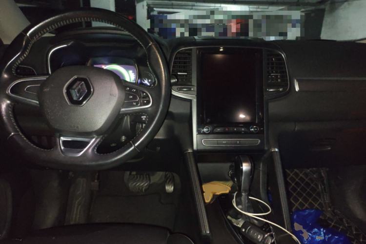 Used Renault Koleos 2017 2.0L Two-Wheel-Drive Leading Edition
