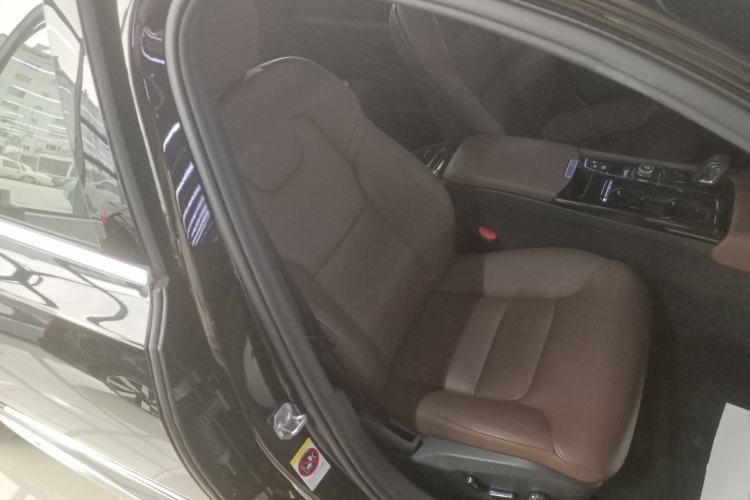 Used Volvo S90 New Energy 2021 T8 eDrive Hybrid Zhiyi Luxury Edition Right Front Seat