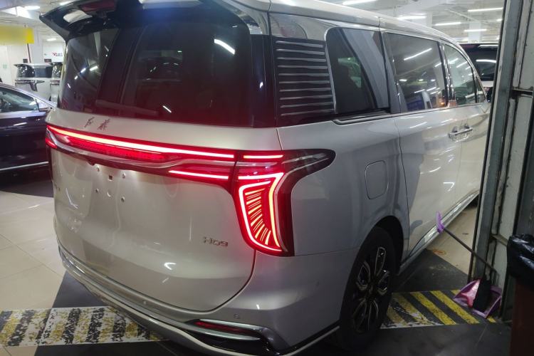 Used Hongqi HQ9 2023 2.0T Smart Connect Flagship Edition