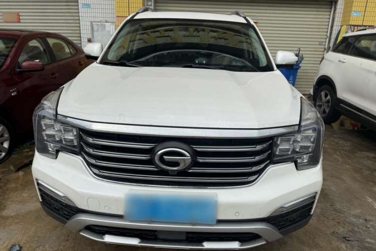 Used GAC Trumpchi GS8 2017 320T Two-Wheel Drive Luxury Smart Connectivity Version (7 Seats) Exterior 1