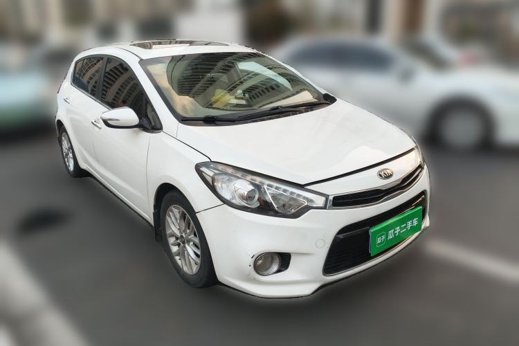 Used Kia K3S 2014 1.6L Automatic GLS Front Right 45 Deg