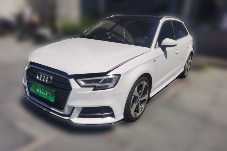 Used Audi A3 2018 30th Anniversary Edition Sportback 35 TFSI Sport Model Guazi used car, China used car export, Used car for sale, Used  cars, Cheapest cars for sale