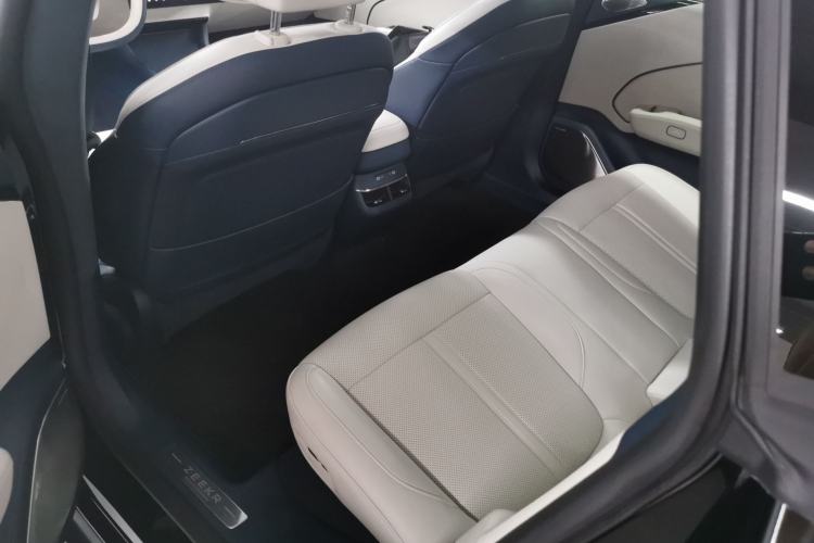 Used Zeekr 007 2024 Four-Wheel Drive Version 100 kWh
