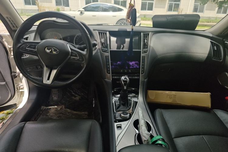 Used Infiniti Q50L 2018 2.0T Enjoyment Edition China V standard
