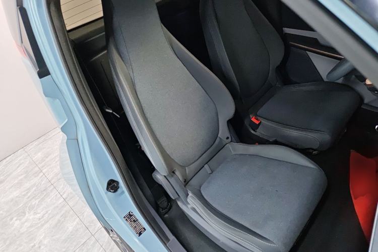 Used Baojun KiWi EV 2021 Designer Lithium Iron Phosphate Right Front Seat