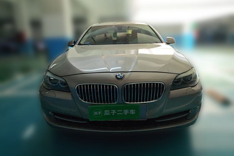 Used BMW 5 Series 2013 525Li Leading Model Front