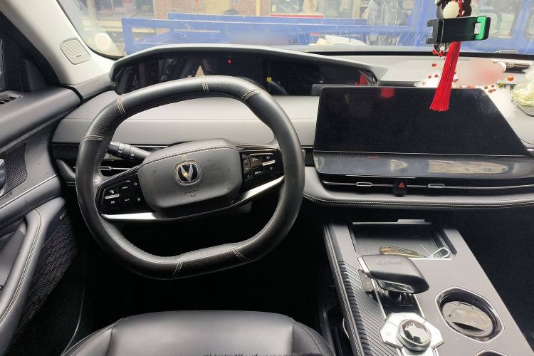 Used Changan UNI-K iDD 2023 Zhidian iDD 1.5T 135km Smart & Fun Model
