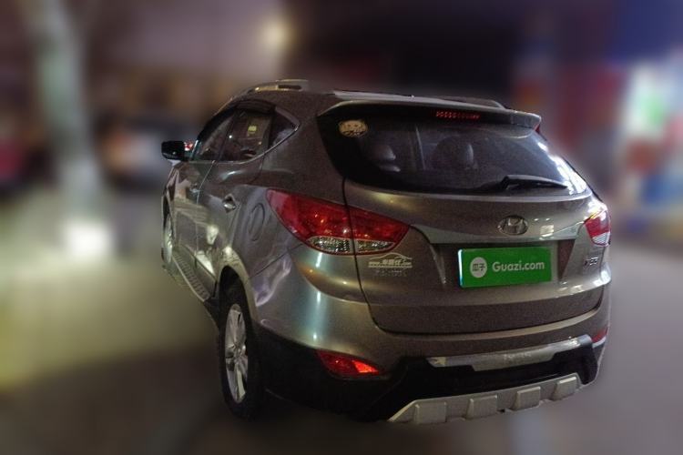 Used Hyundai ix35 2012 2.0L Automatic Two-Wheel Drive Elite Edition GLS
