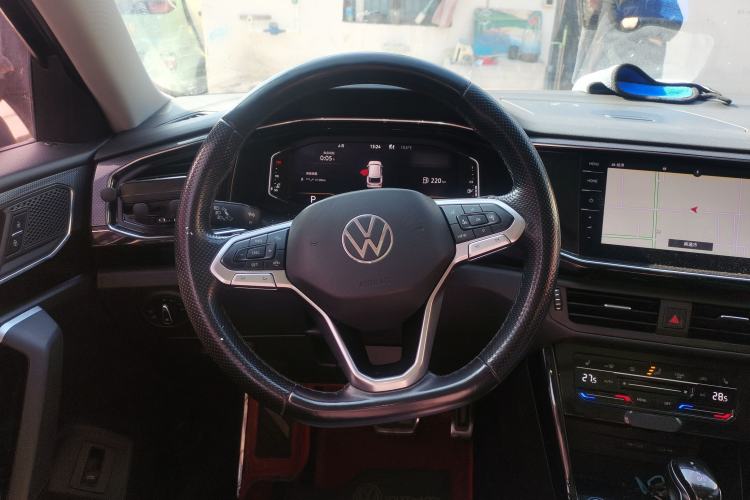 Used Volkswagen Tayron X 2020 330TSI Two-Wheel Drive Luxury Smart Connectivity Version