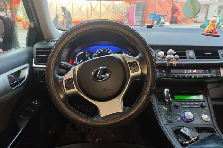 Used Lexus CT 2013 CT200h Urban Edition
