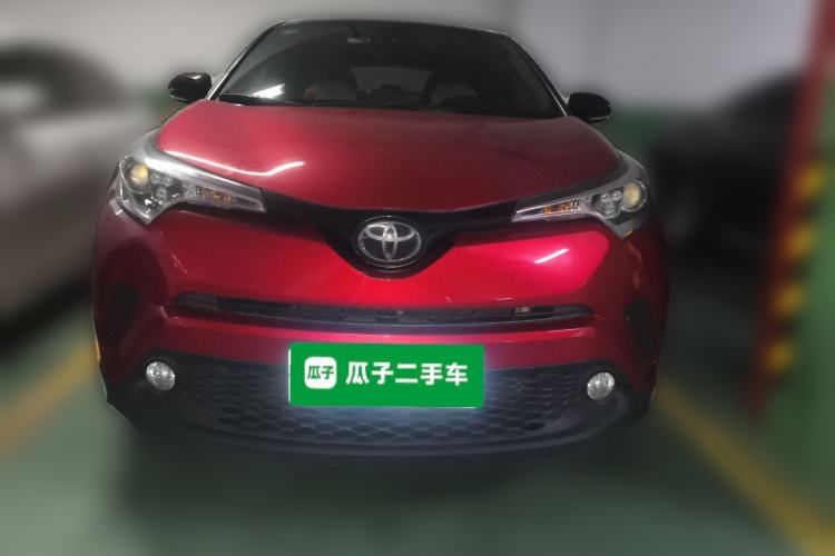 Used Toyota C-HR 2018 2.0L Leading with Sunroof China VI Standard Front
