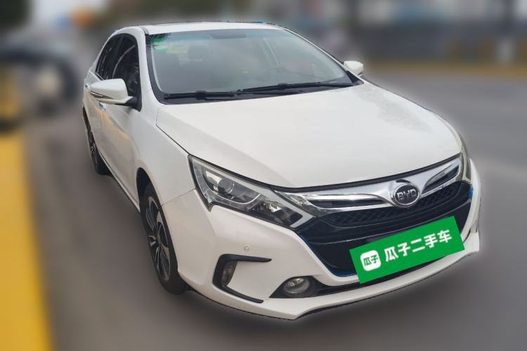 Used BYD Qin New Energy 2015 1.5T Dual-Crown Flagship Plus Edition

