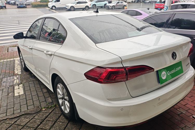 Used Volkswagen Bora 2021 1.5L Manual Fashion Smart Connect Edition