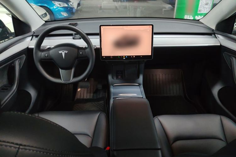 Used Tesla Model Y 2024 Long-Range All-Wheel-Drive Version