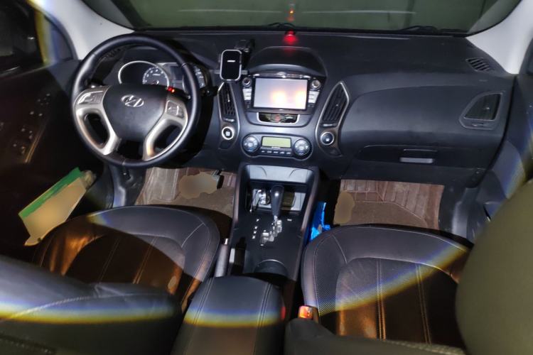 Used Hyundai ix35 2012 2.0L Automatic Two-Wheel Drive Elite Edition GLS