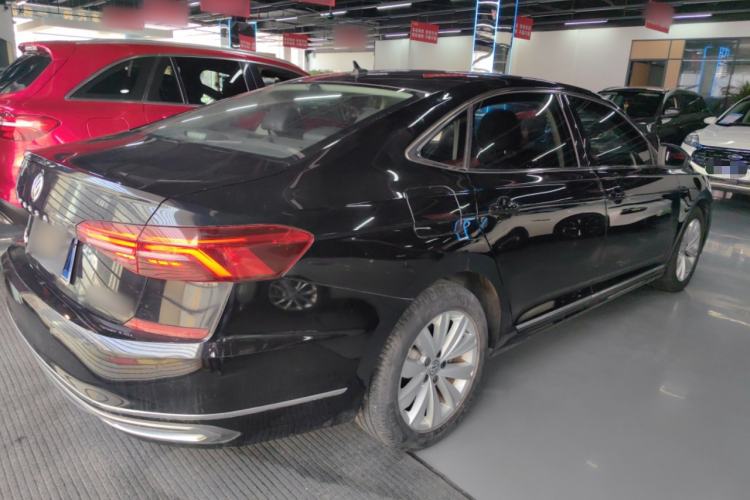 Used Volkswagen Passat 2019 330TSI Elite Edition China VI
