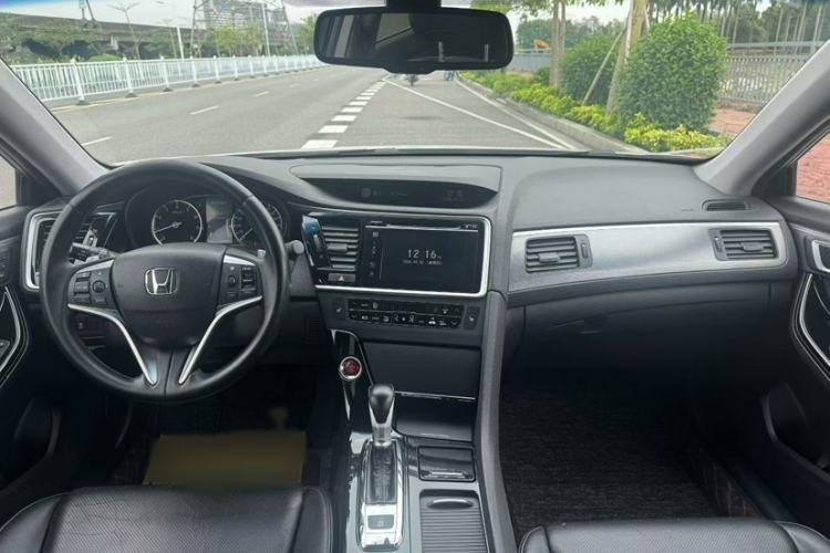 Used Honda Spirior 2015 2.4L Prestige Edition
