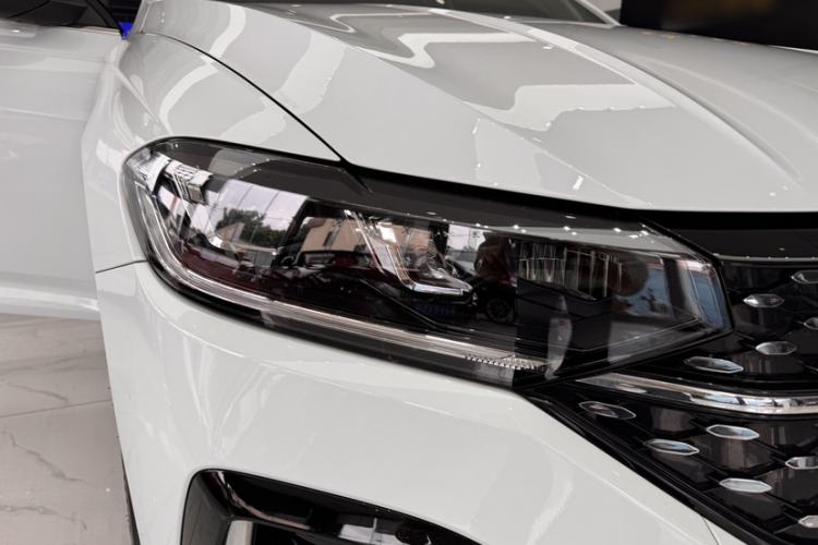 Used Volkswagen Lavida 2024 1.5L Automatic Starry Sky 5 Million Edition Exterior 5