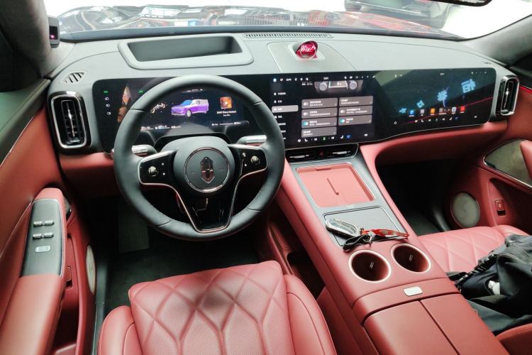 Used Hima AITO M8 2025 Extended-Range Ultra Version 53.4 kWh 5-Seater Edition